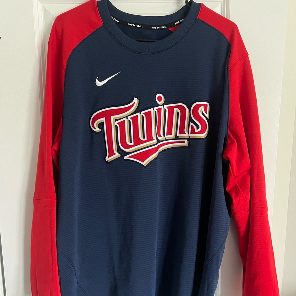 Minnesota Twins Majestic dugout pullover